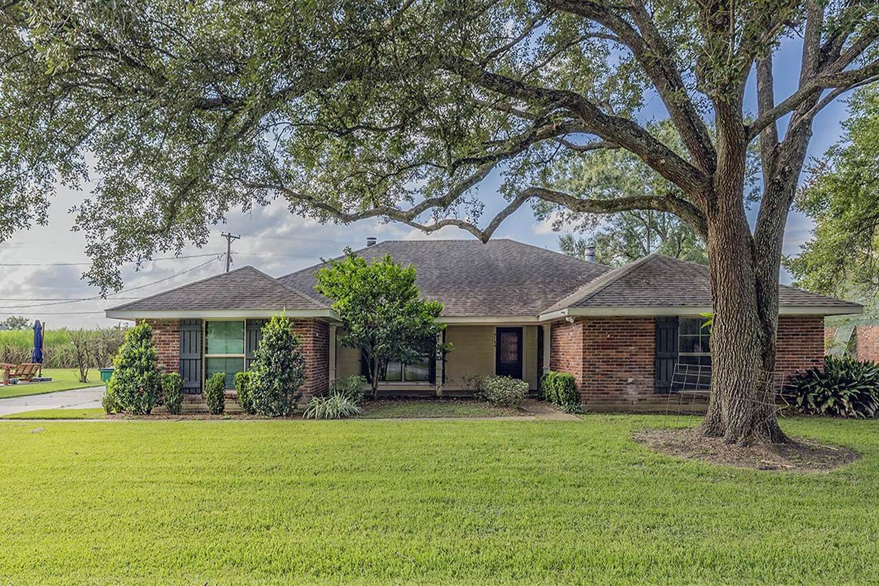313 Fairfield Dr - Photo 1