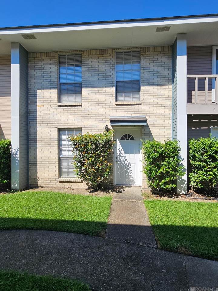 1783 Blvd De Province - Photo 1