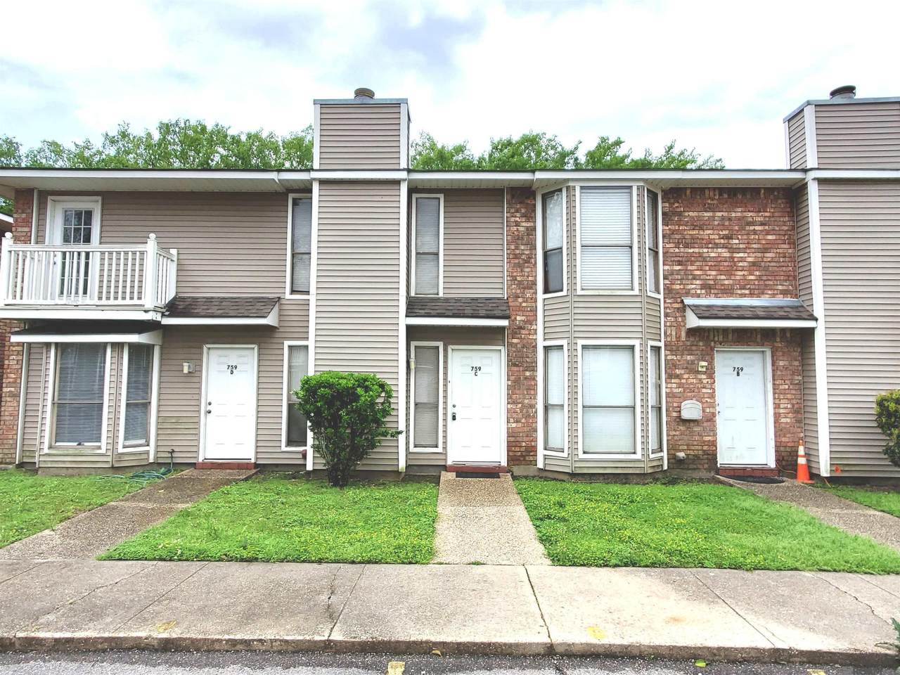 759 Boyd Dr - Photo 1