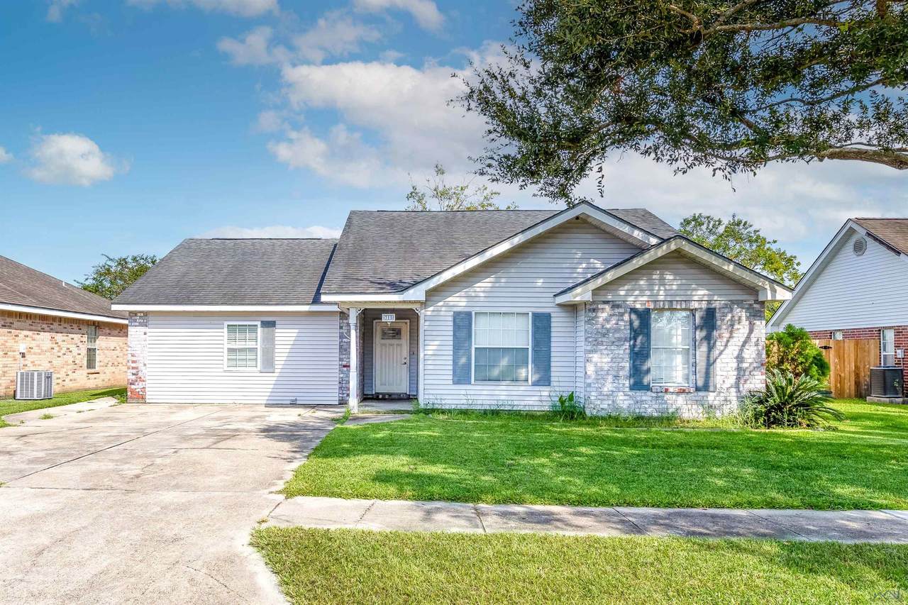315 Cavaness Drive - Photo 1