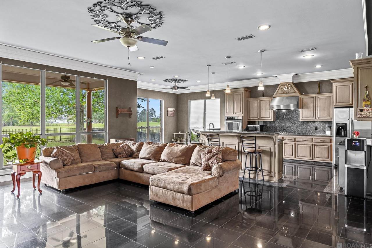 40360 Pelican Point Pkwy - Photo 1