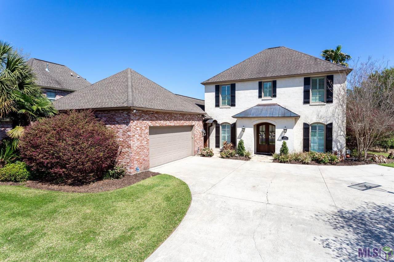 3126 Laurel Plantation Ave - Photo 1