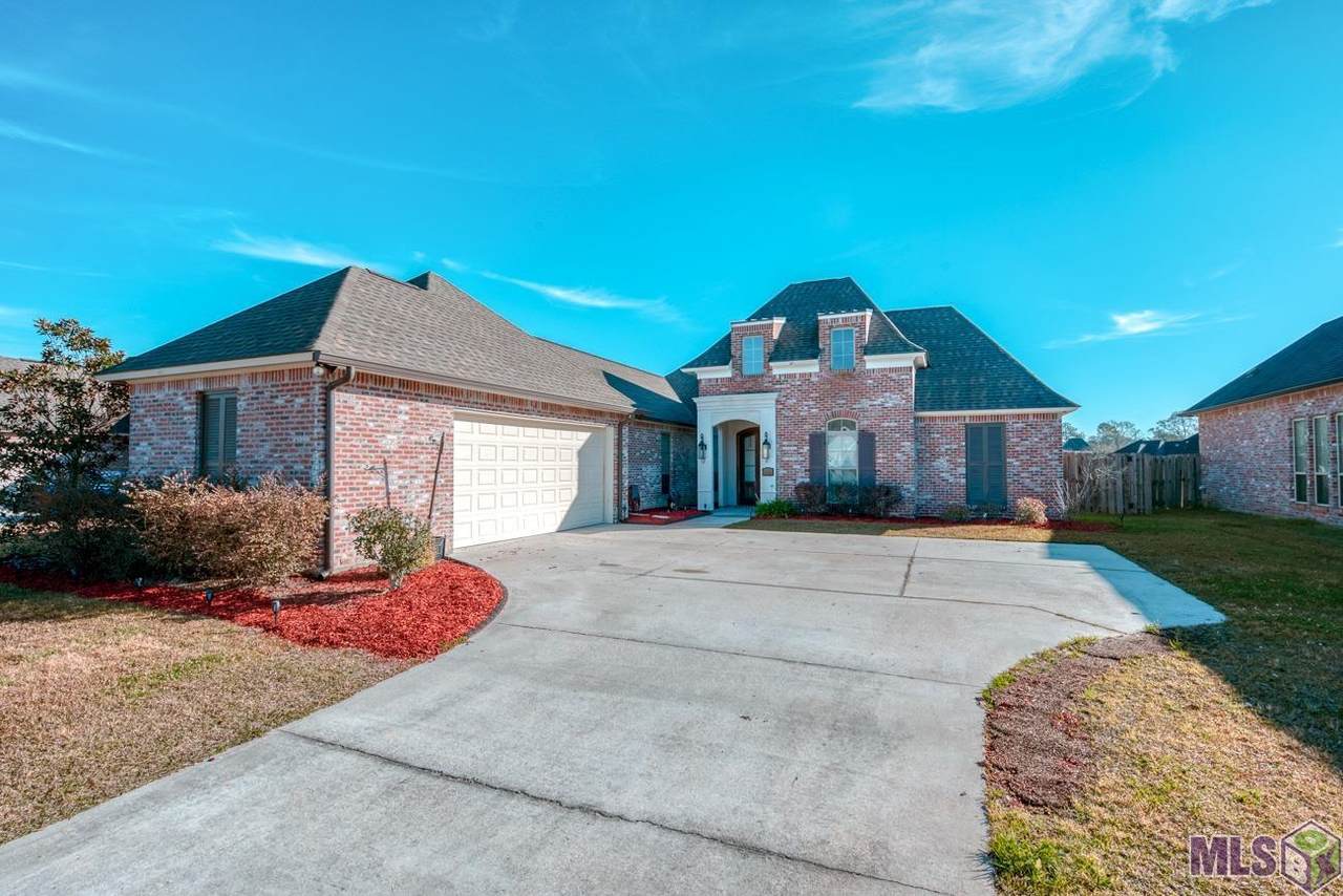 15825 Greystone Ave - Photo 1