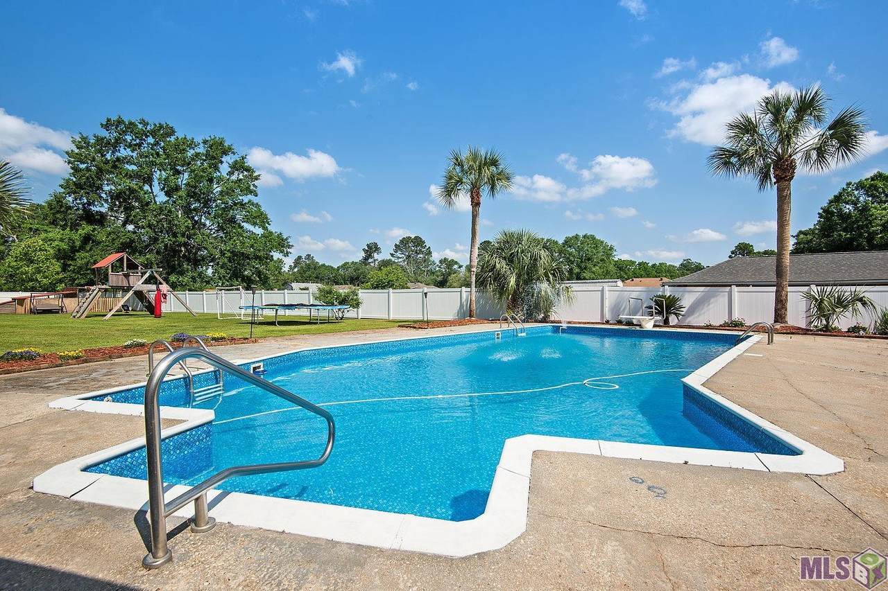 10517 Buxton Rd - Photo 1