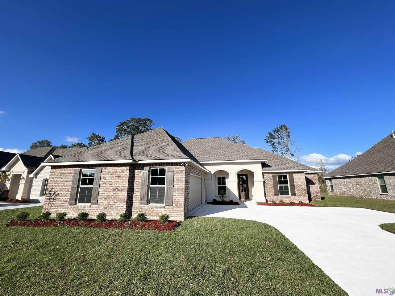 4738 Bayou Plantation Dr - Photo 1
