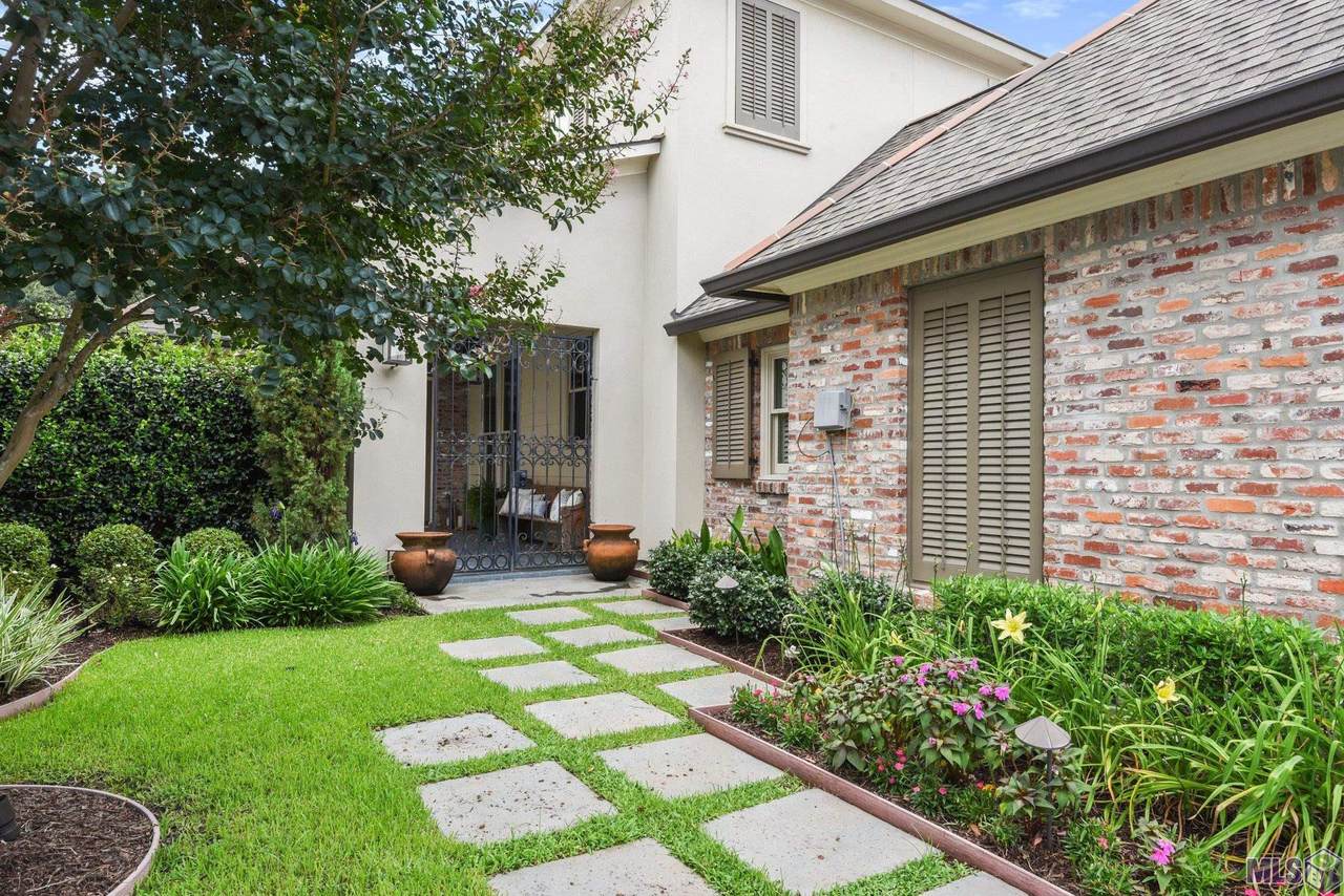 19849 Southern Hills Ave - Photo 1