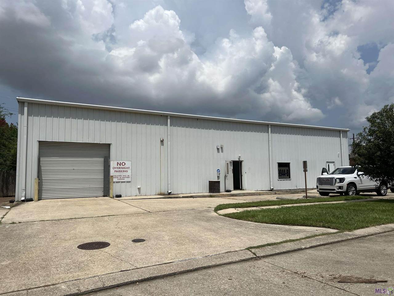 9944-B Florida Blvd - Photo 1