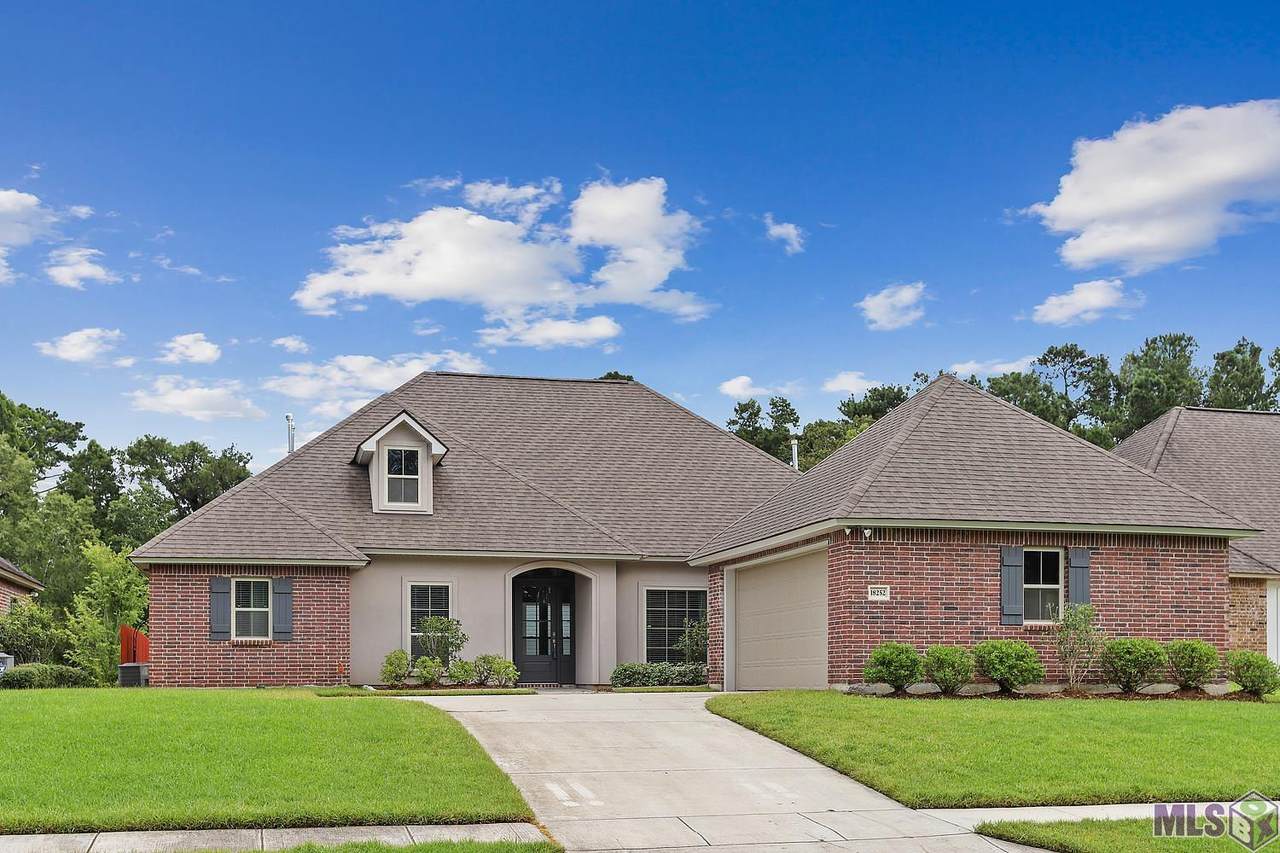 18252 River Landing Dr - Photo 1
