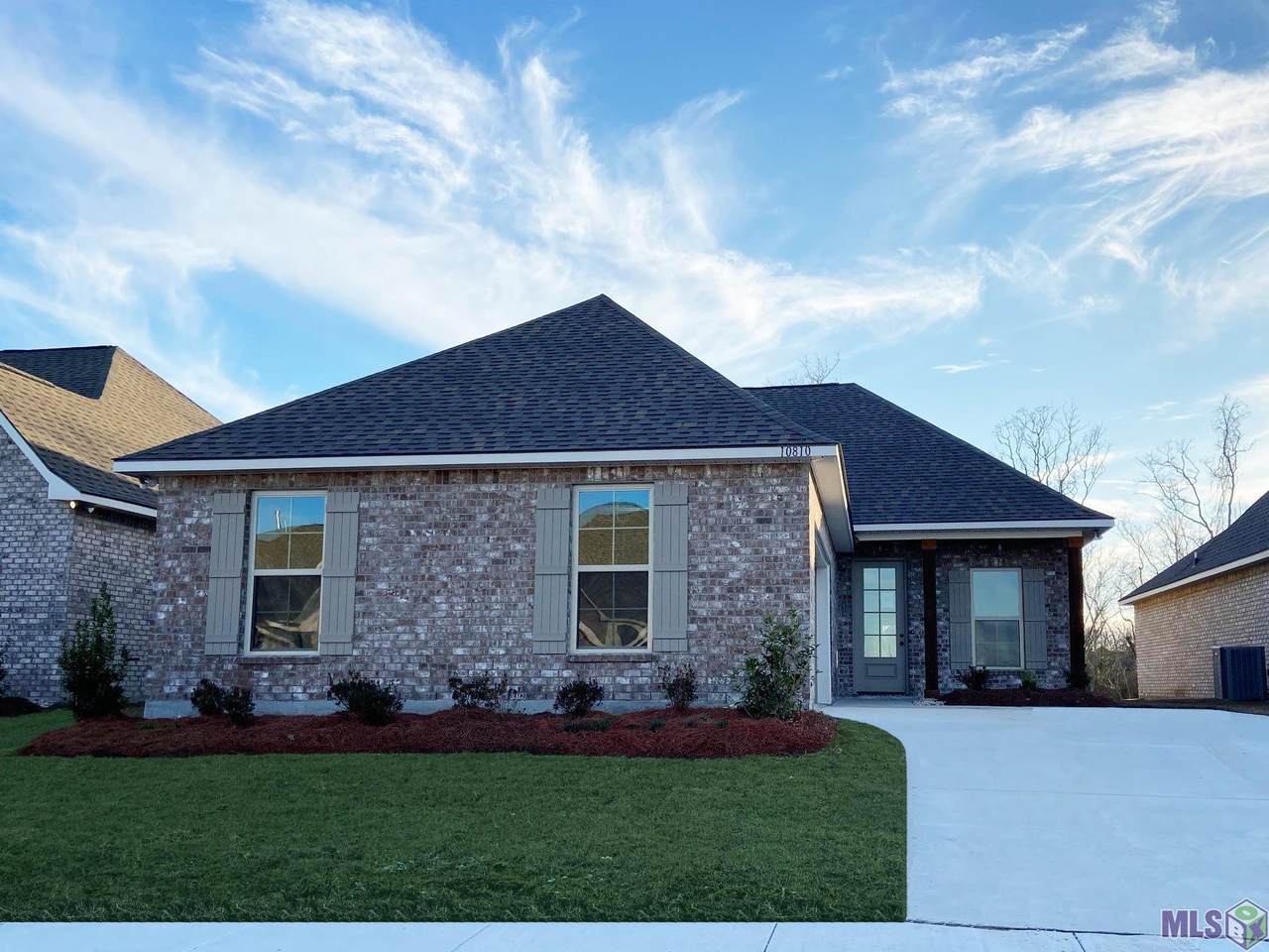 10810 Maitland Ave - Photo 1