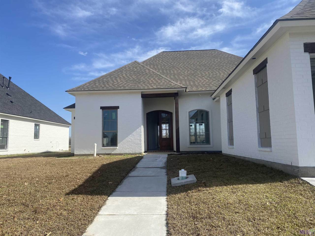 2926 Muirfield Dr - Photo 1
