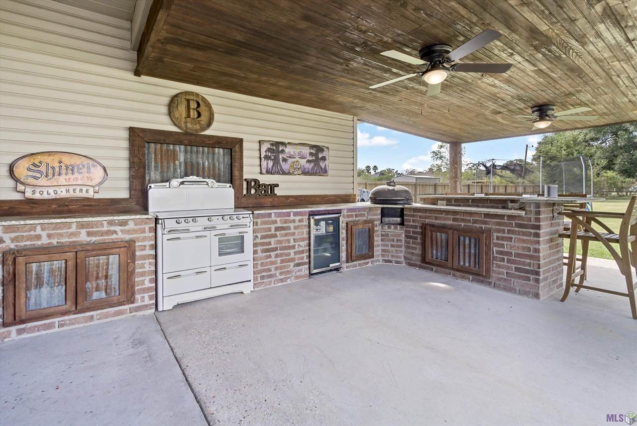 14501 Stonegate Manor Dr - Photo 1