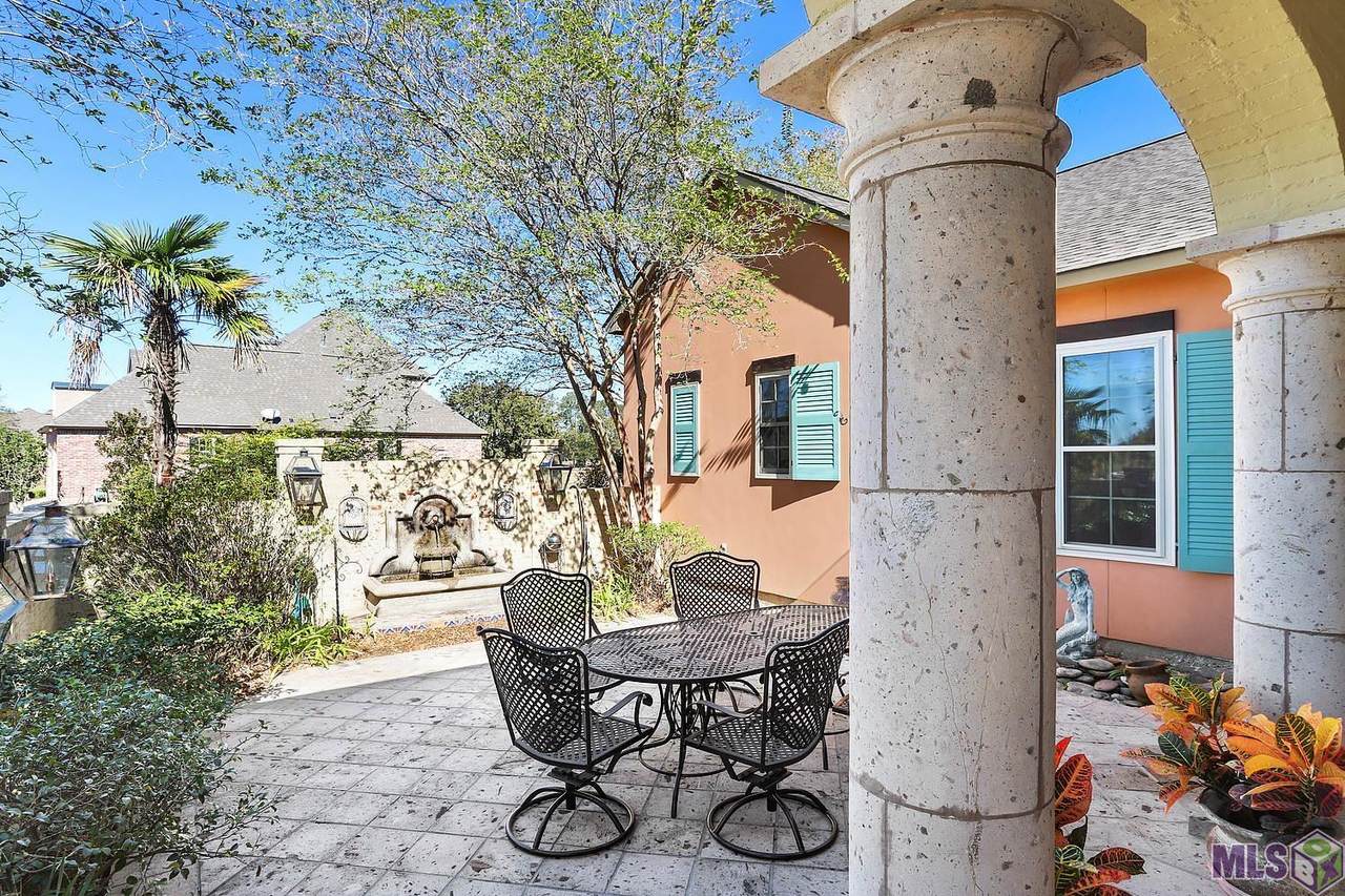 2692 Muirfield Dr - Photo 1