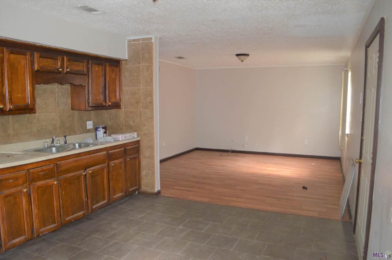 4743 Shelley St - Photo 1