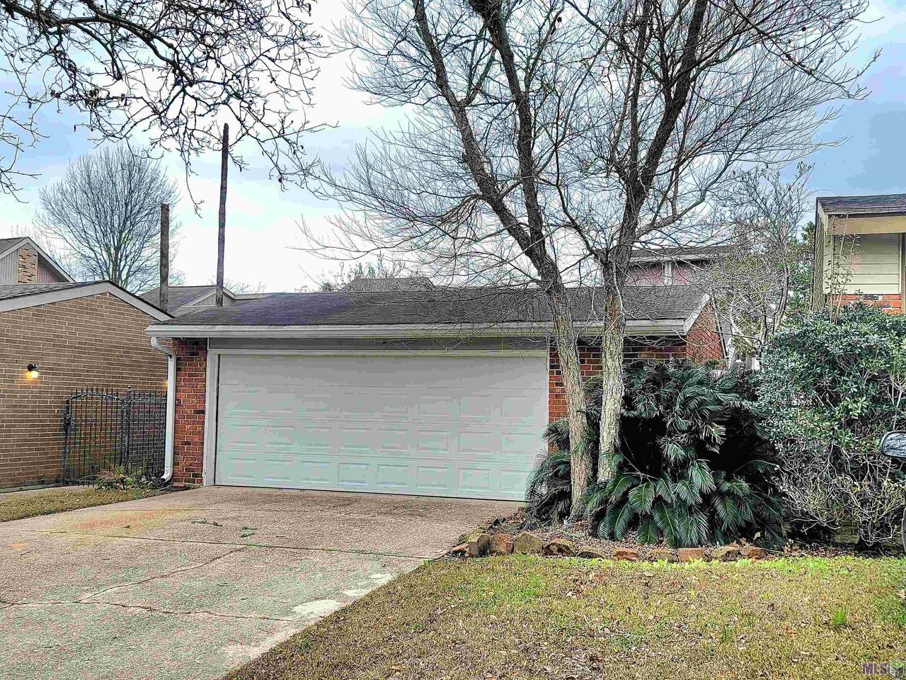15455 Seven Pines Ave - Photo 1