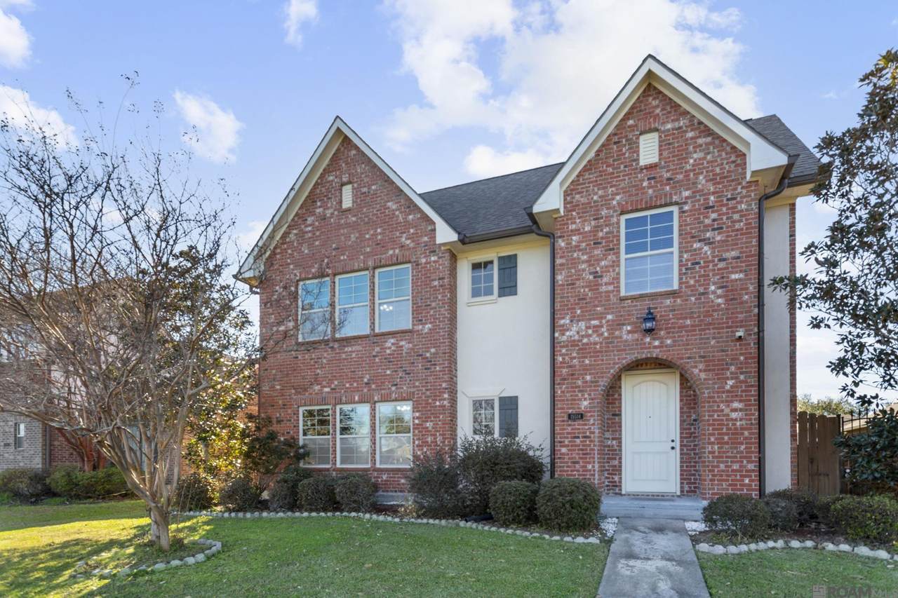 15514 Green Trails Blvd - Photo 1