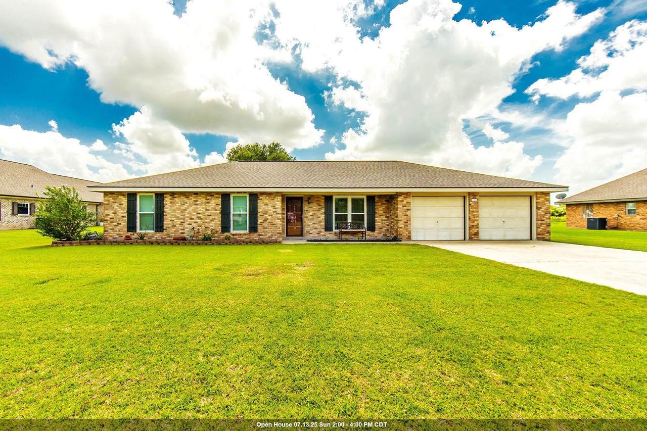 118 Marcello Boulevard - Photo 1