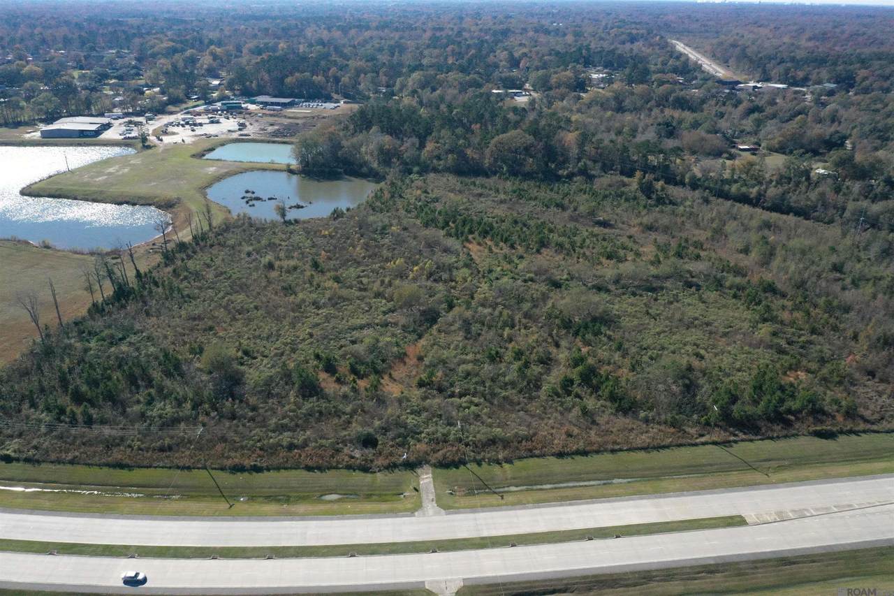 25 Central Thruway - Photo 1