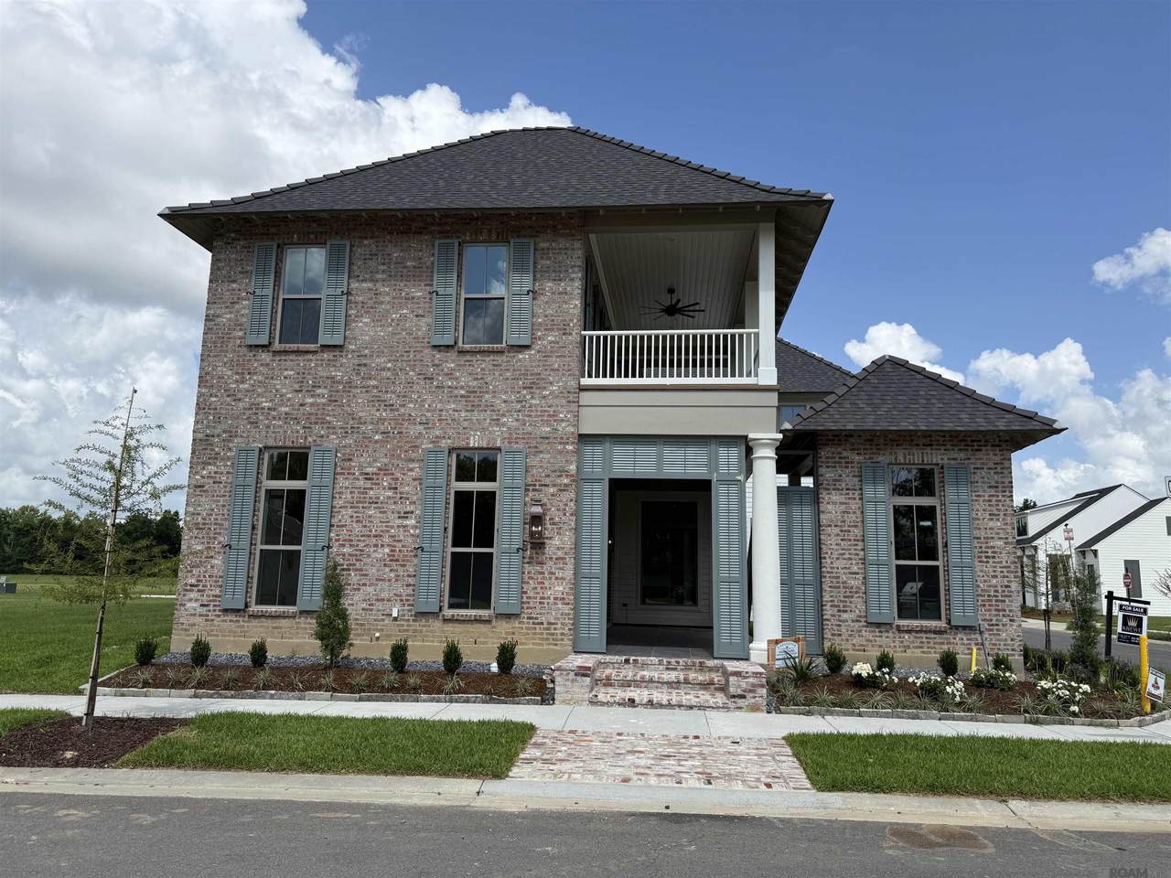 8638 Greenbrier Cove Rd - Photo 1