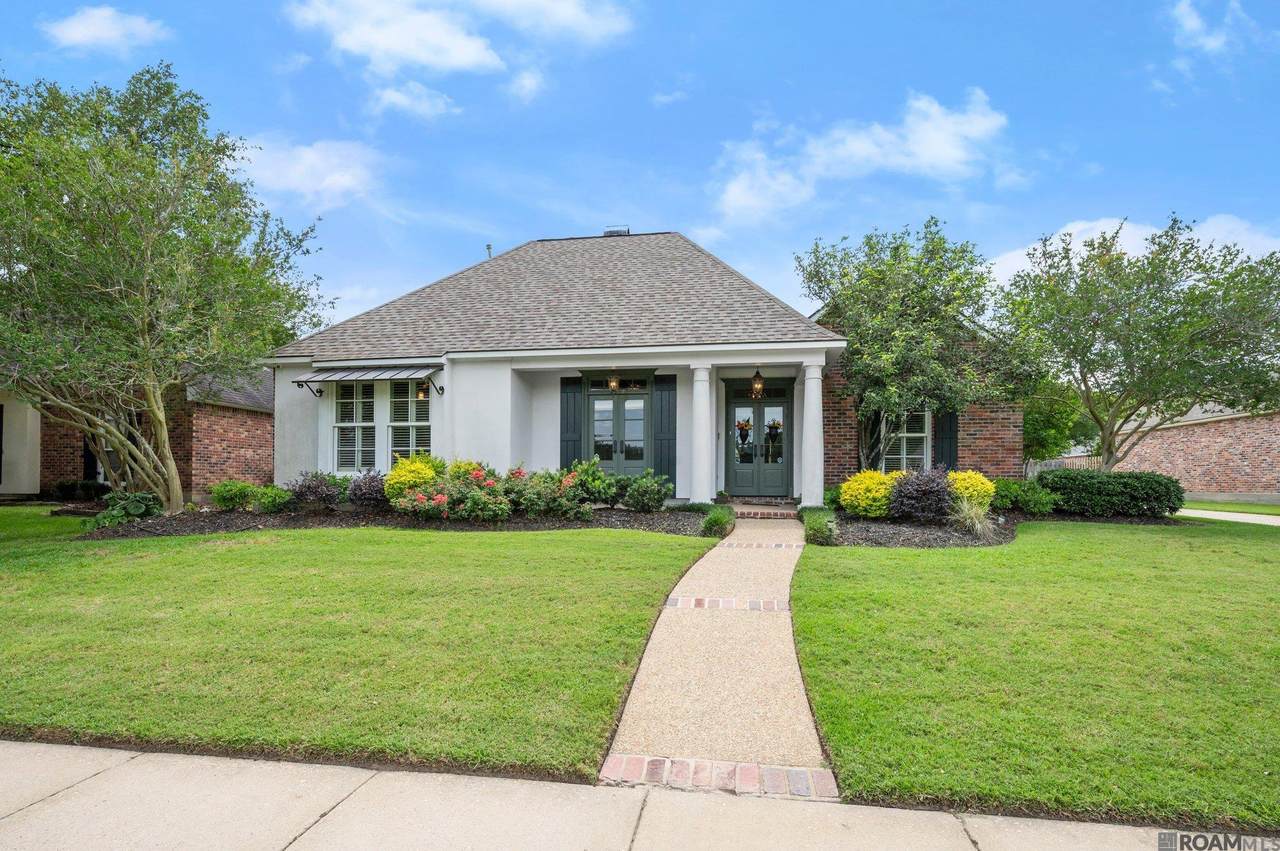 19344 Trent Jones Dr - Photo 1