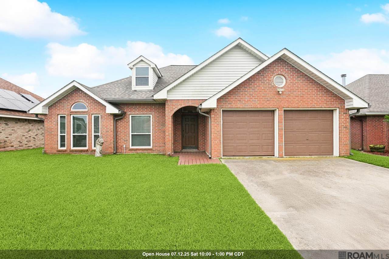 195 Moonraker Drive - Photo 1