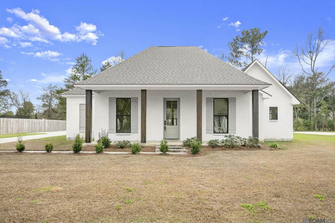 7270 Riverbank Dr - Photo 1