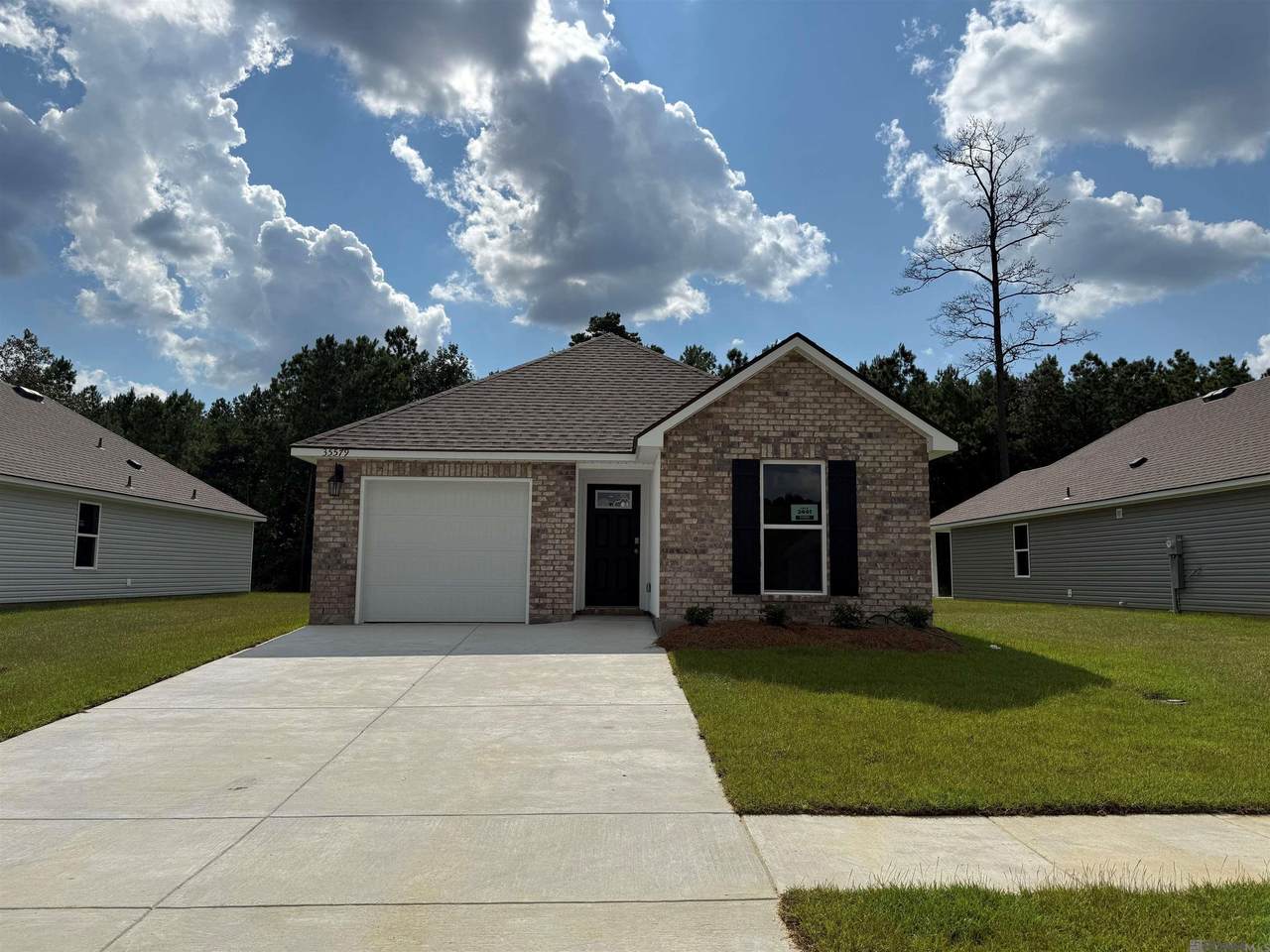 35579 Forest Manor Ave - Photo 1