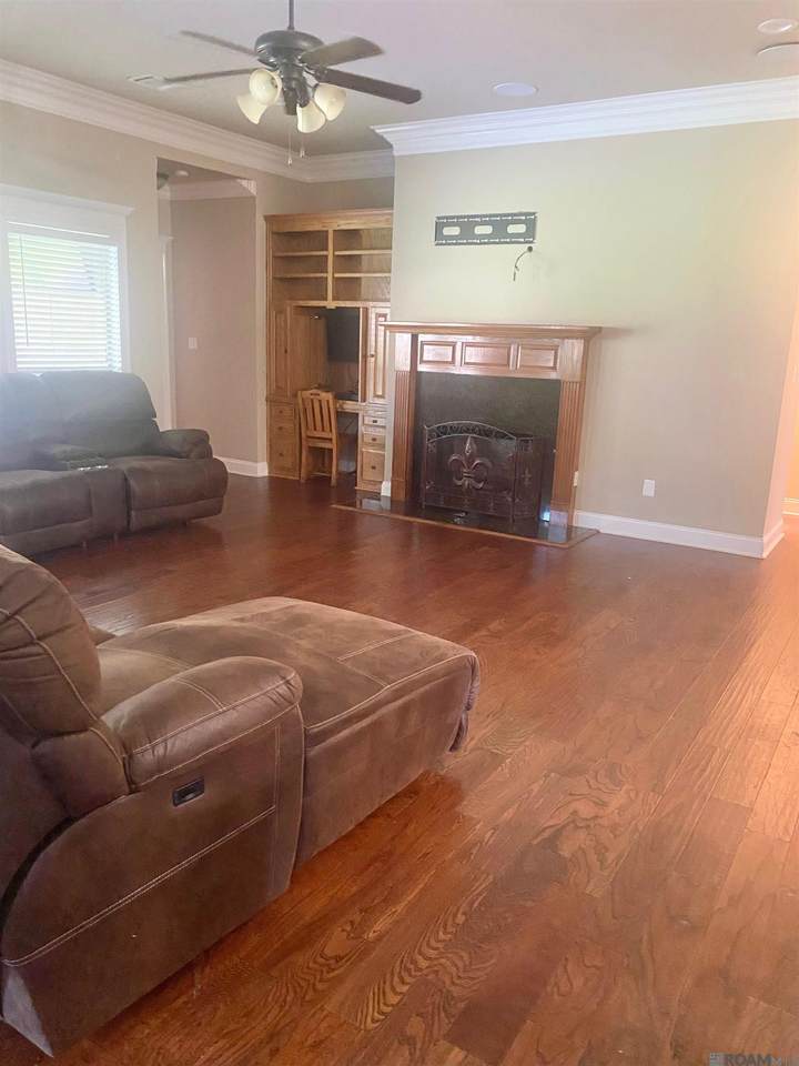 https://bt-photos.global.ssl.fastly.net/batonrouge/1280_boomver_2_2025013976-2.jpg