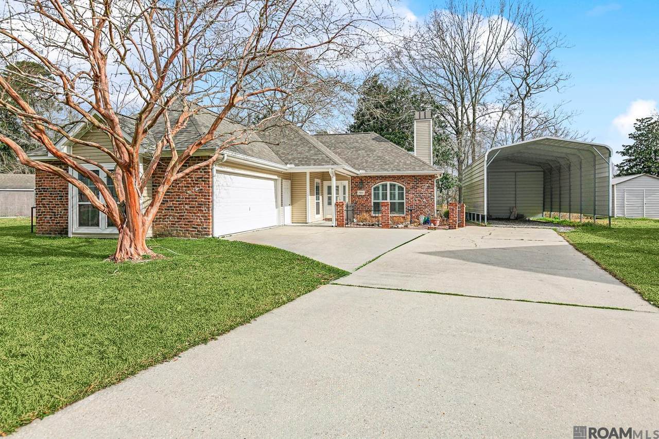 7601 Hickory Ridge Dr - Photo 1