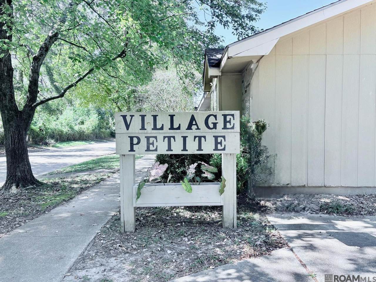 10207 Cashel Ave - Photo 1