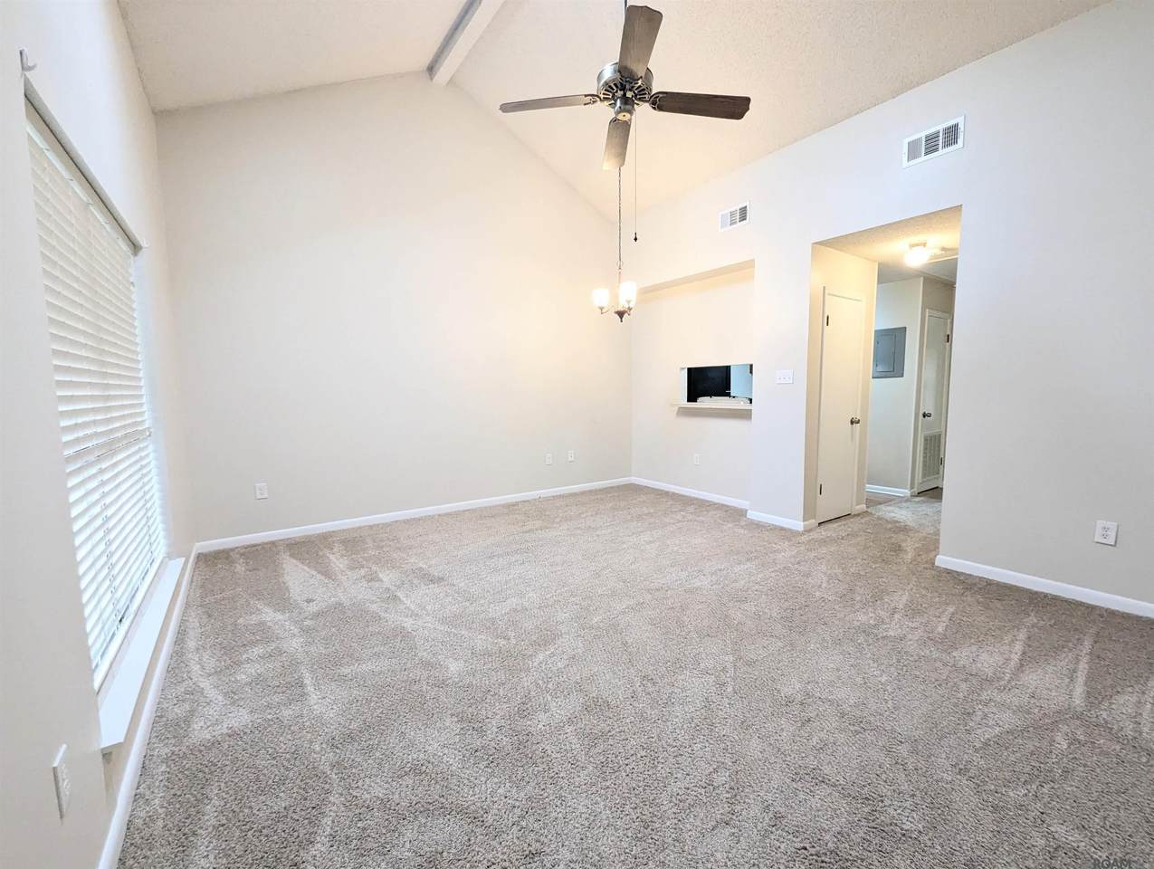 5223 Buttercreek Ln - Photo 1