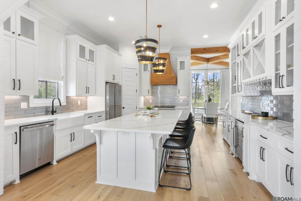 3305 Pointe-Marie Dr - Photo 1