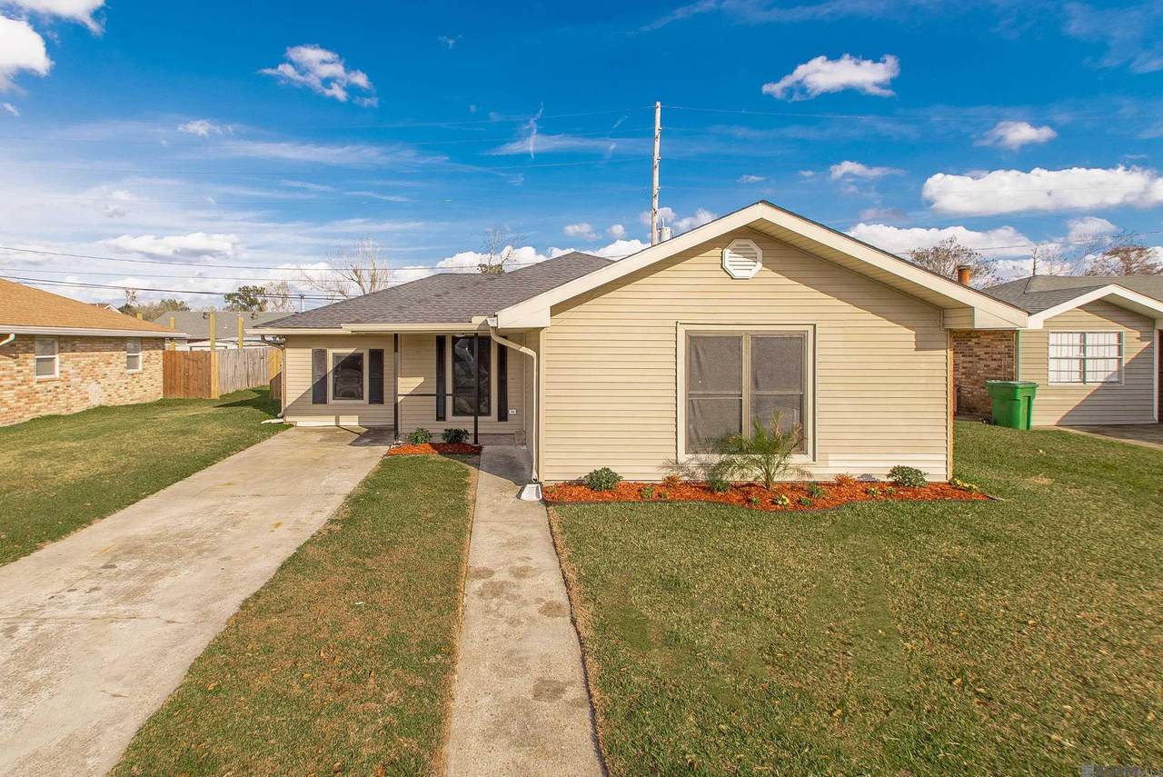 1800 Cartier Dr - Photo 1