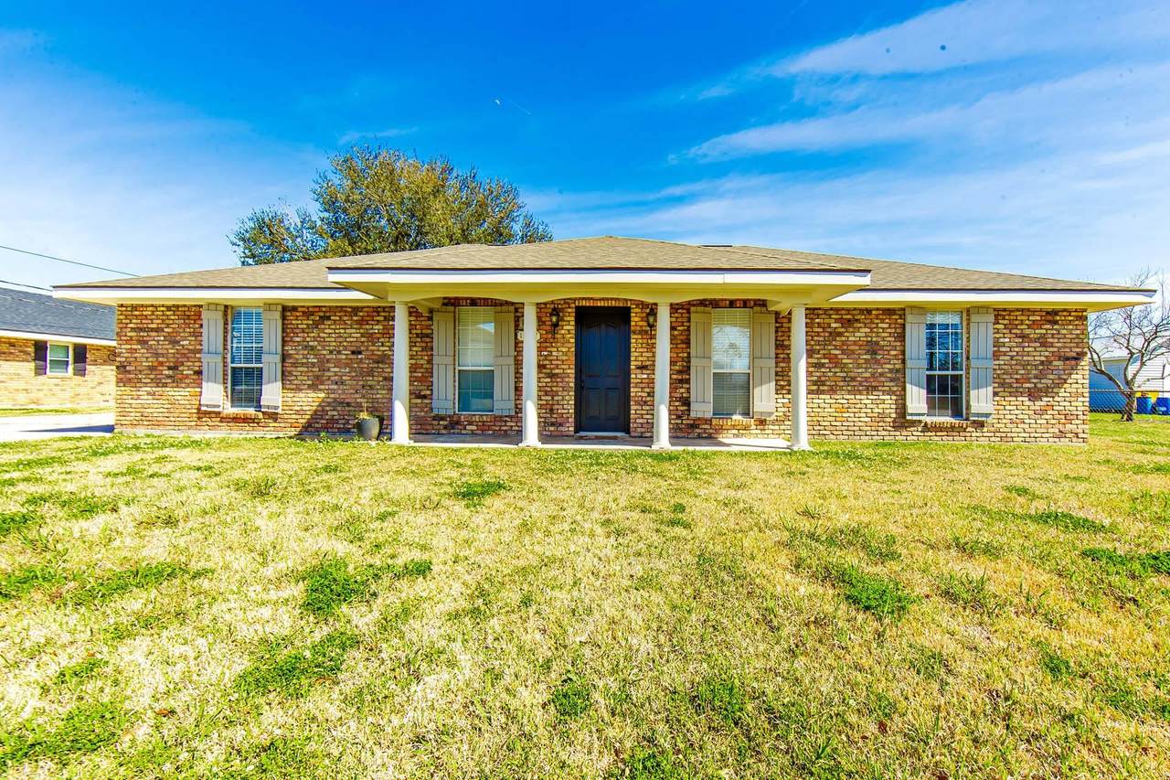13437 Margaret St - Photo 1