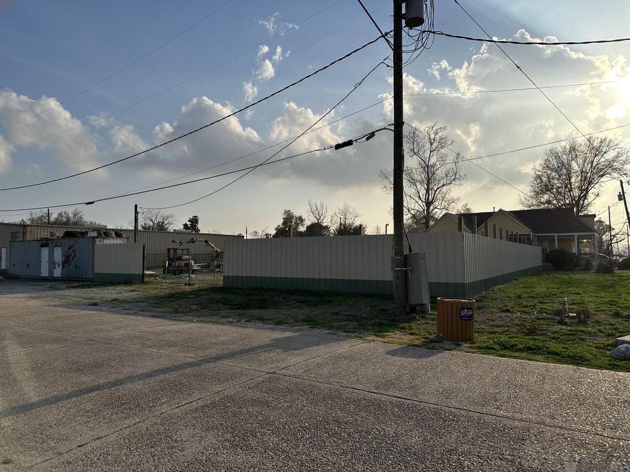 https://bt-photos.global.ssl.fastly.net/batonrouge/1280_boomver_2_2026002779-2.jpg