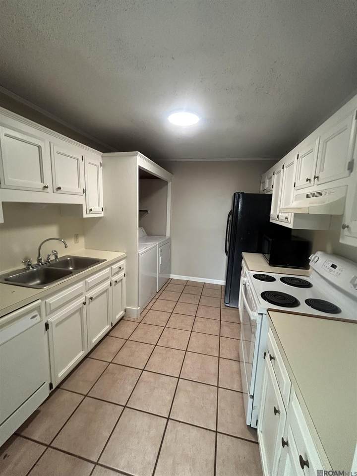 https://bt-photos.global.ssl.fastly.net/batonrouge/1280_boomver_2_2026004745-2.jpg