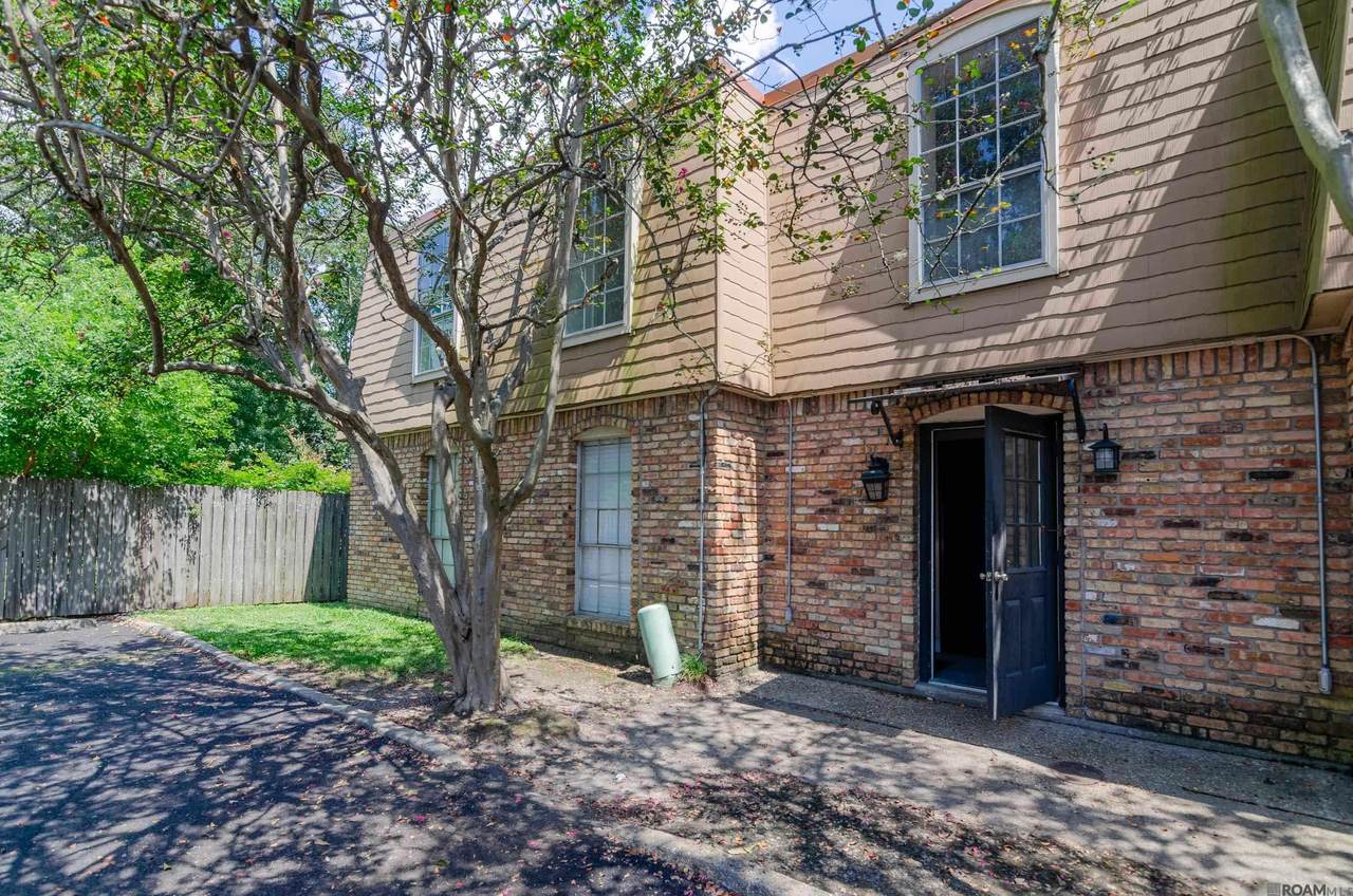 2100 College Dr - Photo 1