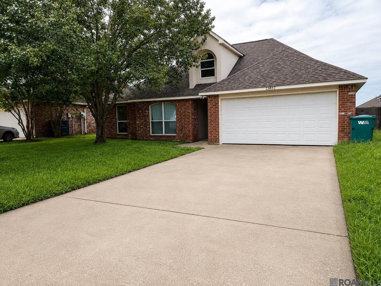 23857 Rosemont Ave - Photo 1