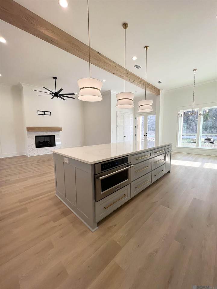 https://bt-photos.global.ssl.fastly.net/batonrouge/1280_boomver_2_2026008095-2.jpg
