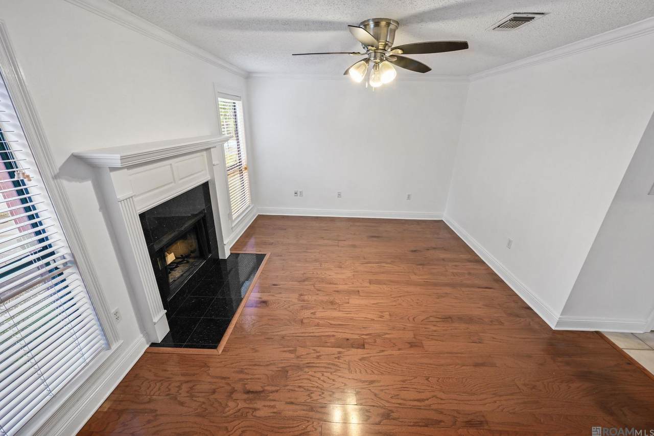 https://bt-photos.global.ssl.fastly.net/batonrouge/1280_boomver_2_2026008518-2.jpg