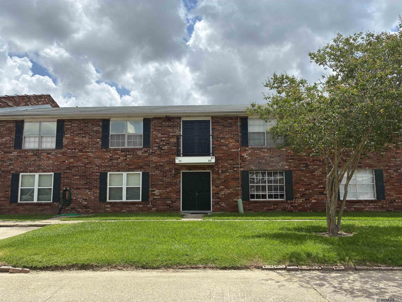 1701 Lobdell Ave - Photo 1