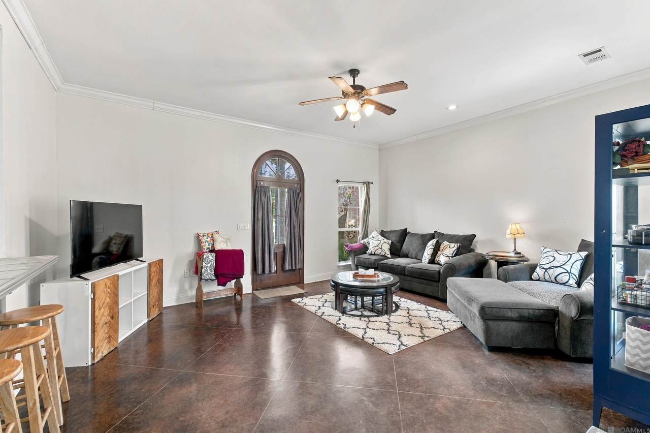 https://bt-photos.global.ssl.fastly.net/batonrouge/1280_boomver_2_2026011235-2.jpg