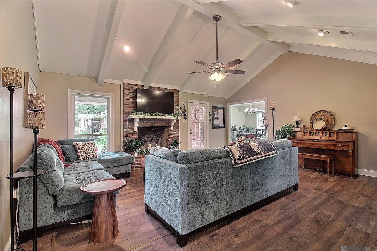 https://bt-photos.global.ssl.fastly.net/batonrouge/1280_boomver_2_2026011472-2.jpg