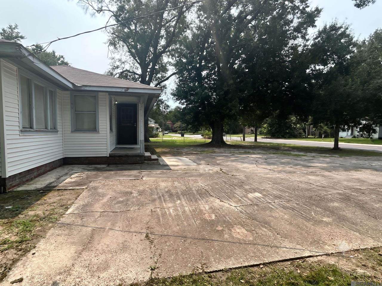 https://bt-photos.global.ssl.fastly.net/batonrouge/1280_boomver_2_2026011888-2.jpg