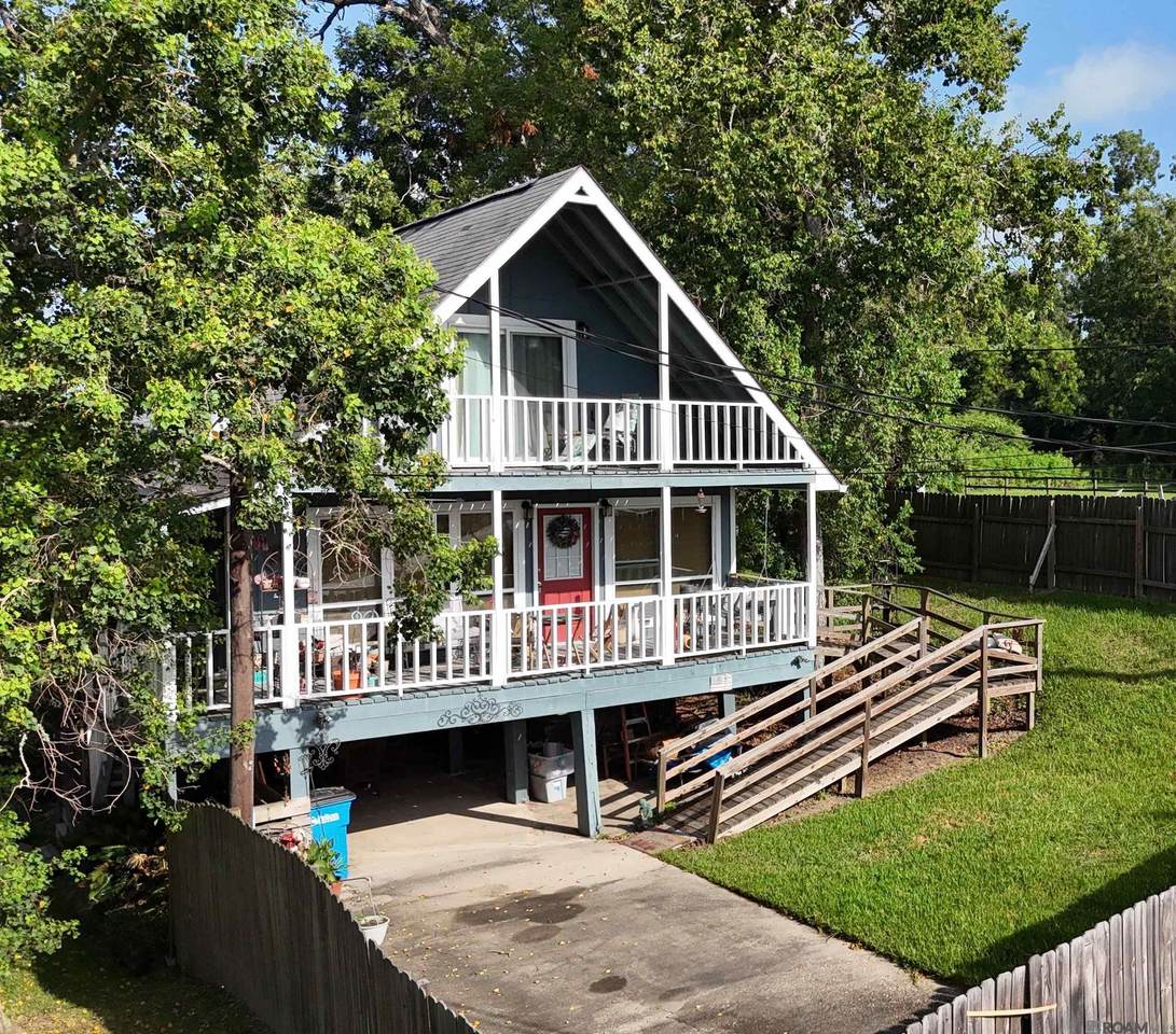 5205 Pecan Point Ln - Photo 1