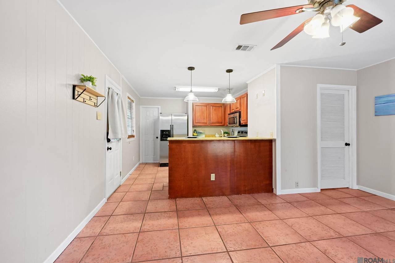 9346 Rainford Rd - Photo 1