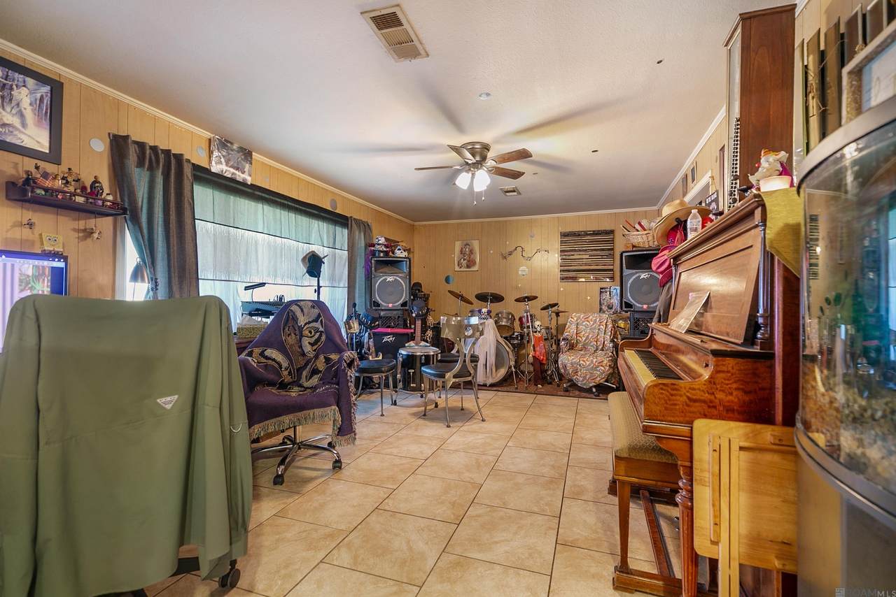 https://bt-photos.global.ssl.fastly.net/batonrouge/1280_boomver_2_2026013023-2.jpg