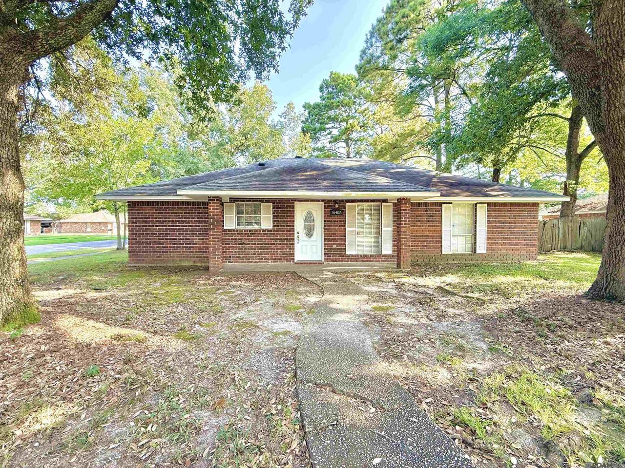 16405 Patton Ave - Photo 1