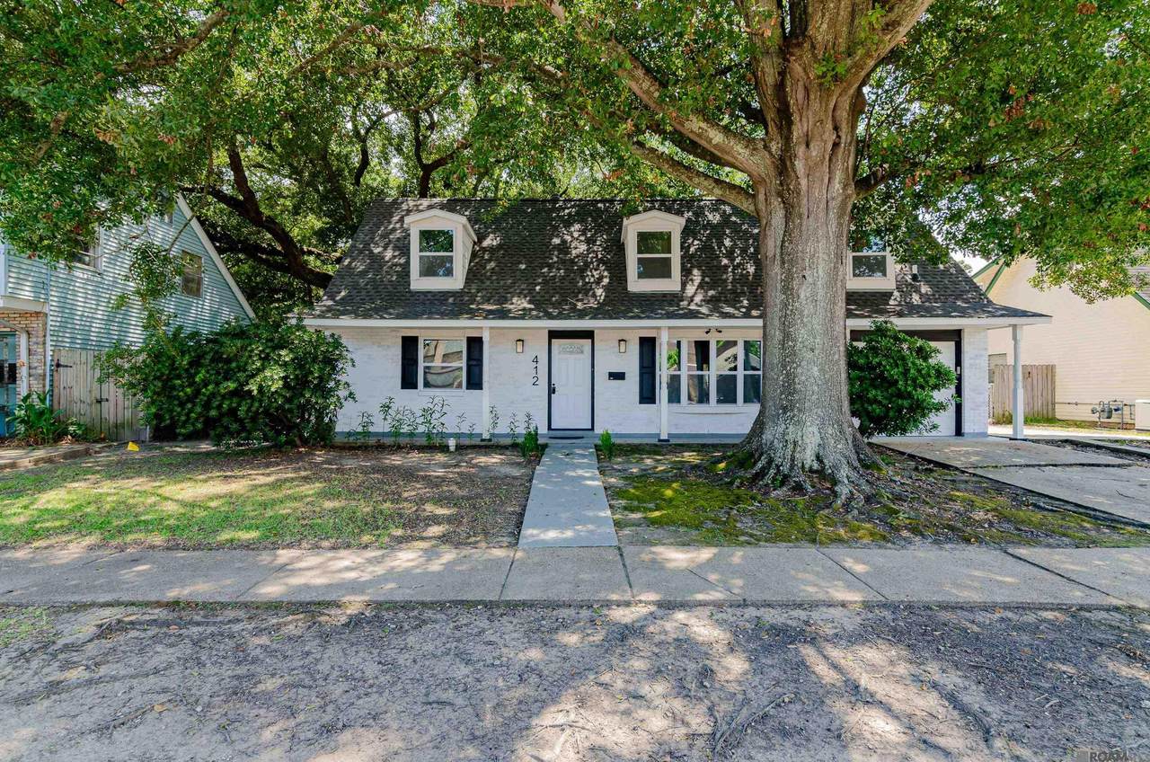 412 Fairway Dr - Photo 1