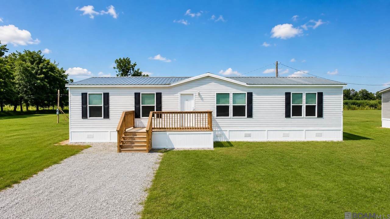 8171 Woodmen Ln - Photo 1