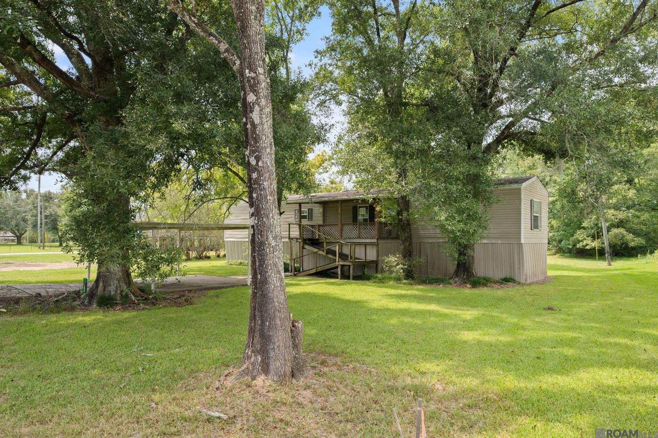 11293 La Hwy 22 - Photo 1